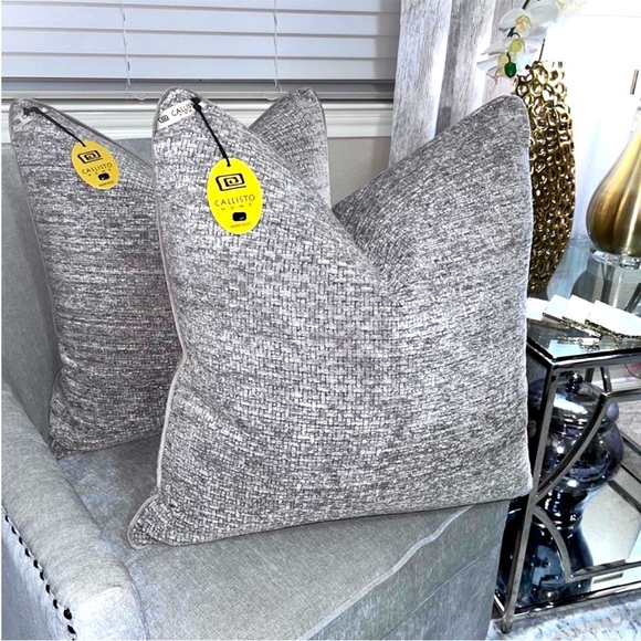 1- NWT CALLISTO HOME DECORATIVE PILLOW (Read description for details) - Picture 12 of 13